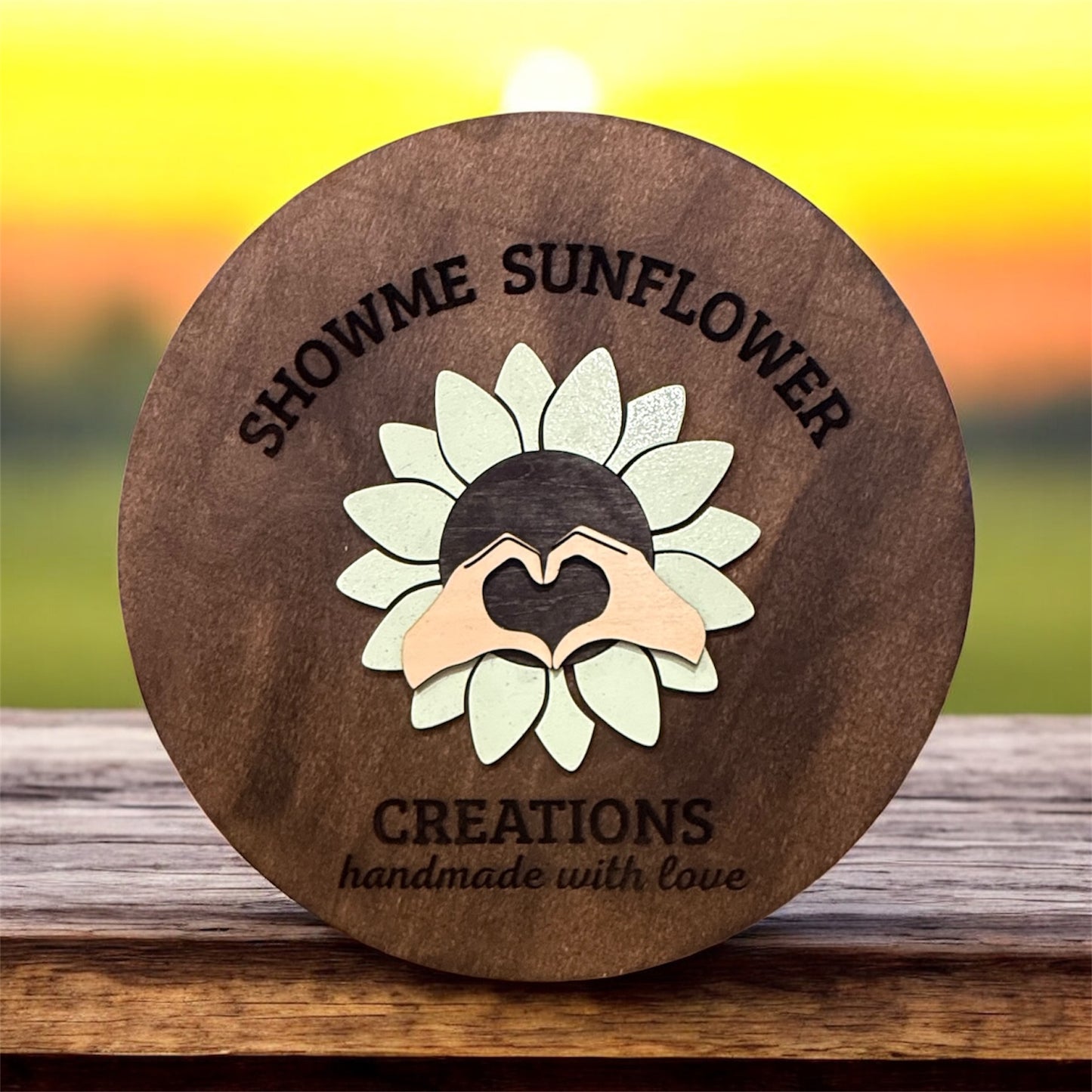 đż Personalized Round Wooden Door Signs â Custom Home DĂ©cor